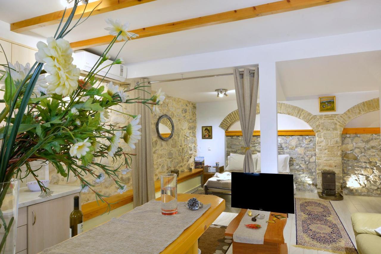 Studio In Corfu Town * Corfu (city)