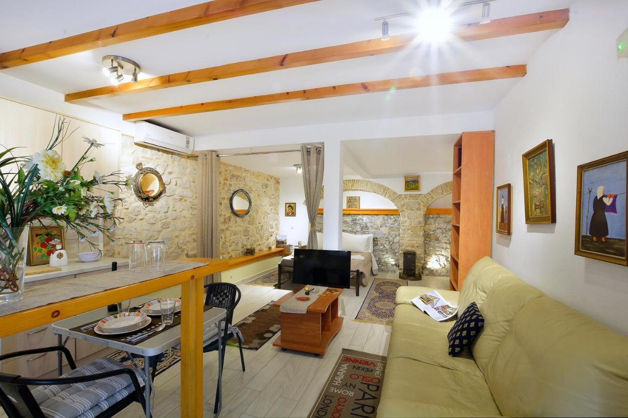 Studio In Corfu Town Corfu (city)